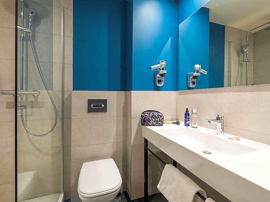 ibis Nuits Saint Georges