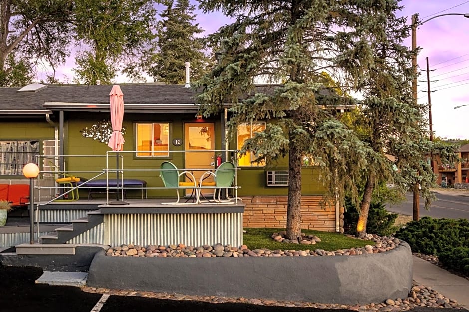 The Motor Lodge