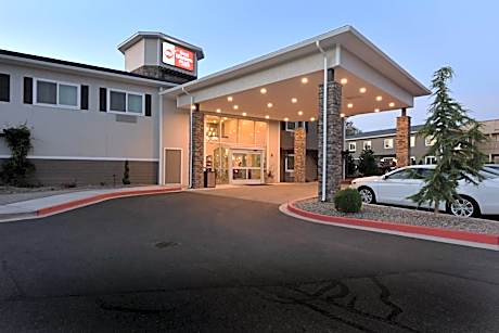 Best Western Plus Vintage Valley Inn