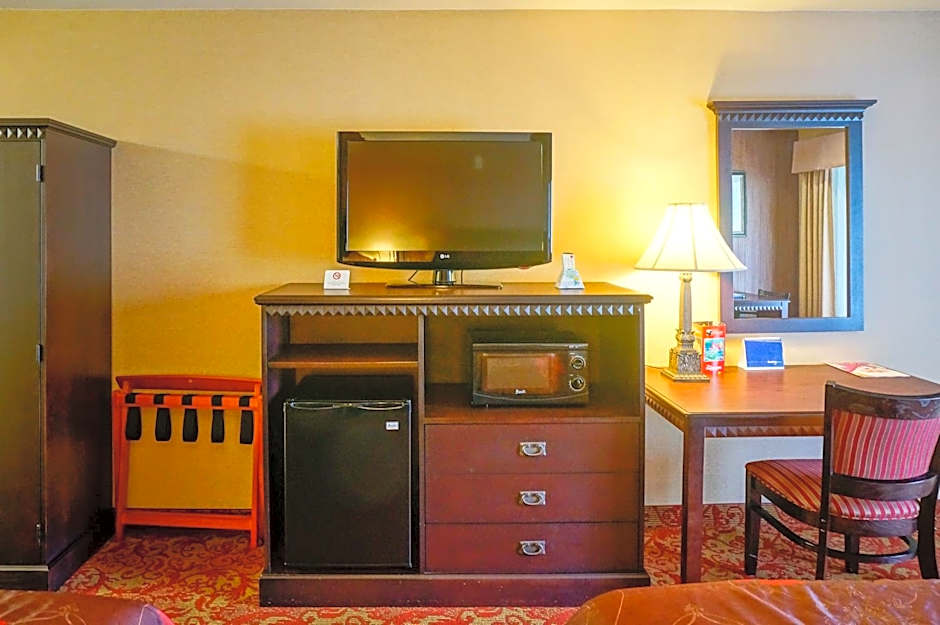 Castle Inn and Suites Anaheim