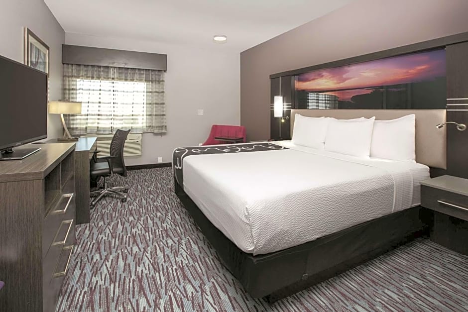 La Quinta Inn & Suites by Wyndham Amarillo Airport