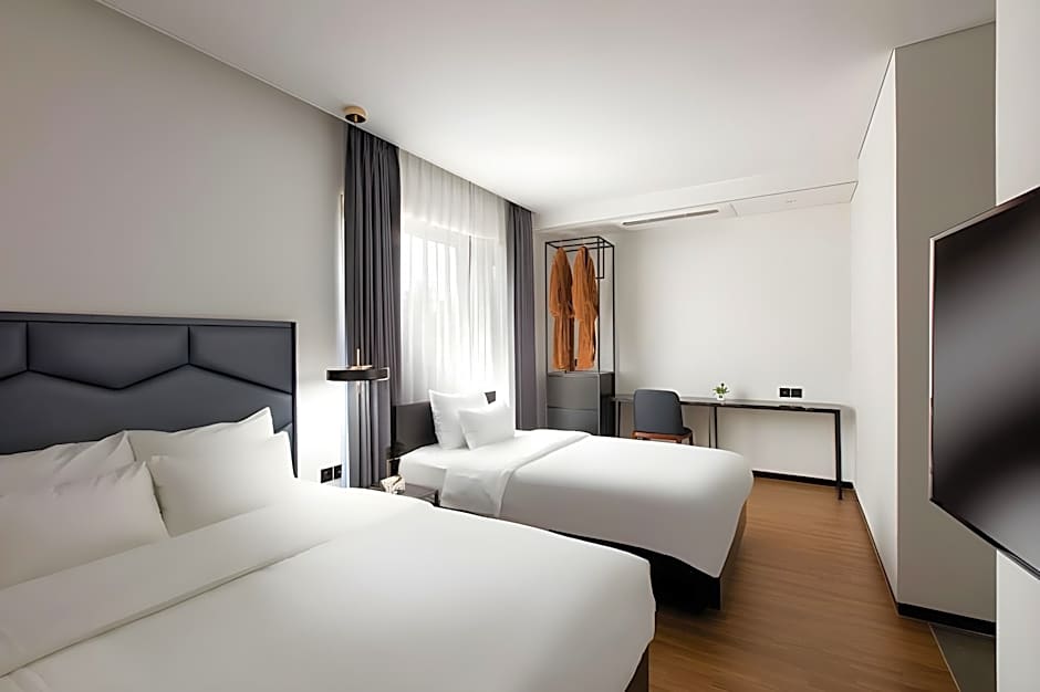 Jeonju Hanok Village Neulpum Hotel