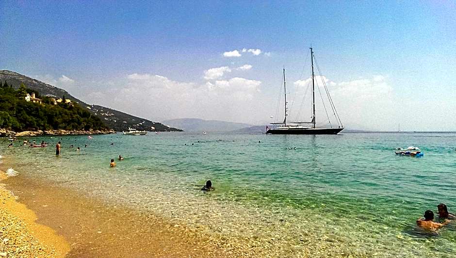 Barbati Bay Elegant Beach Apartments by Hotelius