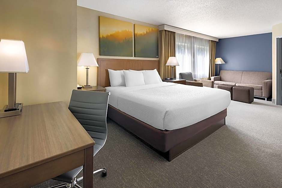 Days Inn by Wyndham Penn State