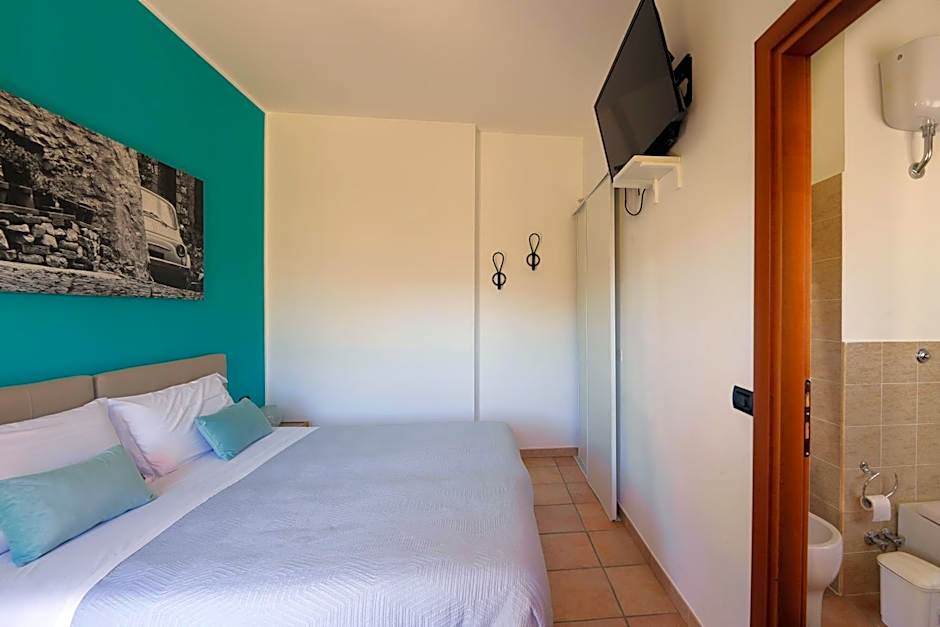 La Dolce Vita - B&B con Piscina Regalbuto - Lago Pozzillo