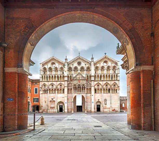 EGO' Residence Ferrara