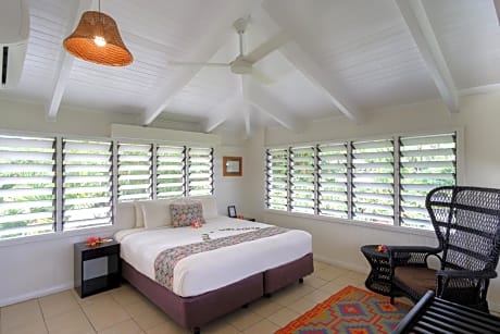 Two-Bedroom Villa with Garden View