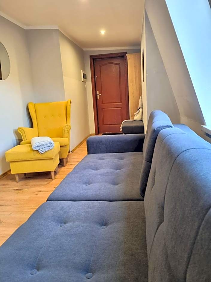 HOTEL "ZAUŁEK" Spółka Cywilna Zbigniew Świderski, Elżbieta Świderska