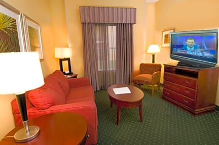 Hampton Inn By Hilton And Suites Ft. Lauderdale-Airport