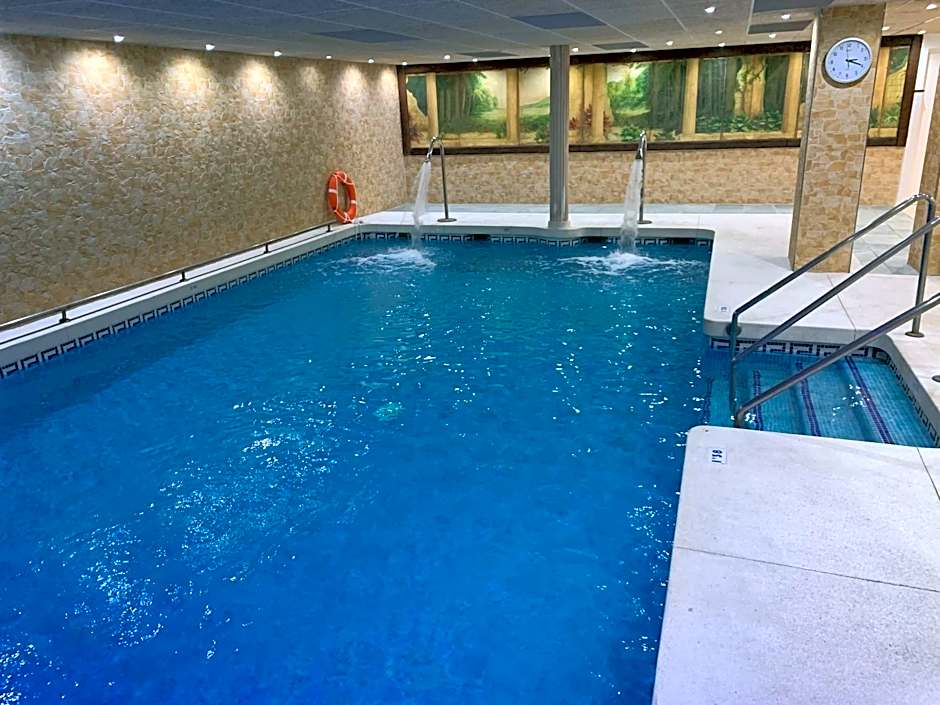 Aparthotel Monarque Sult