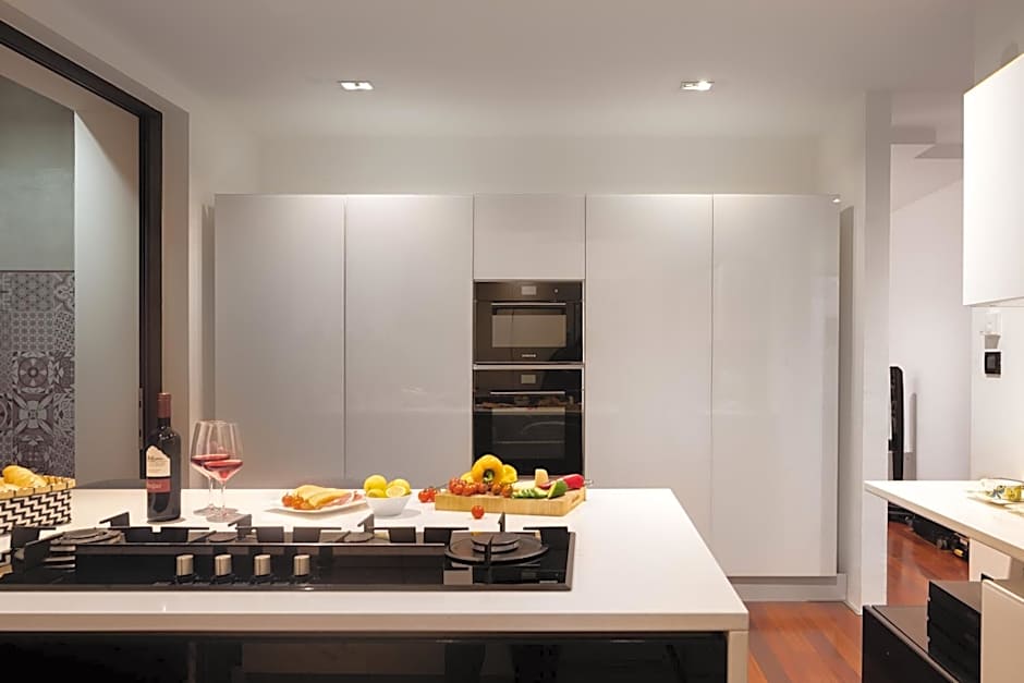 Beachfront Villa Grain of Salt with Pool