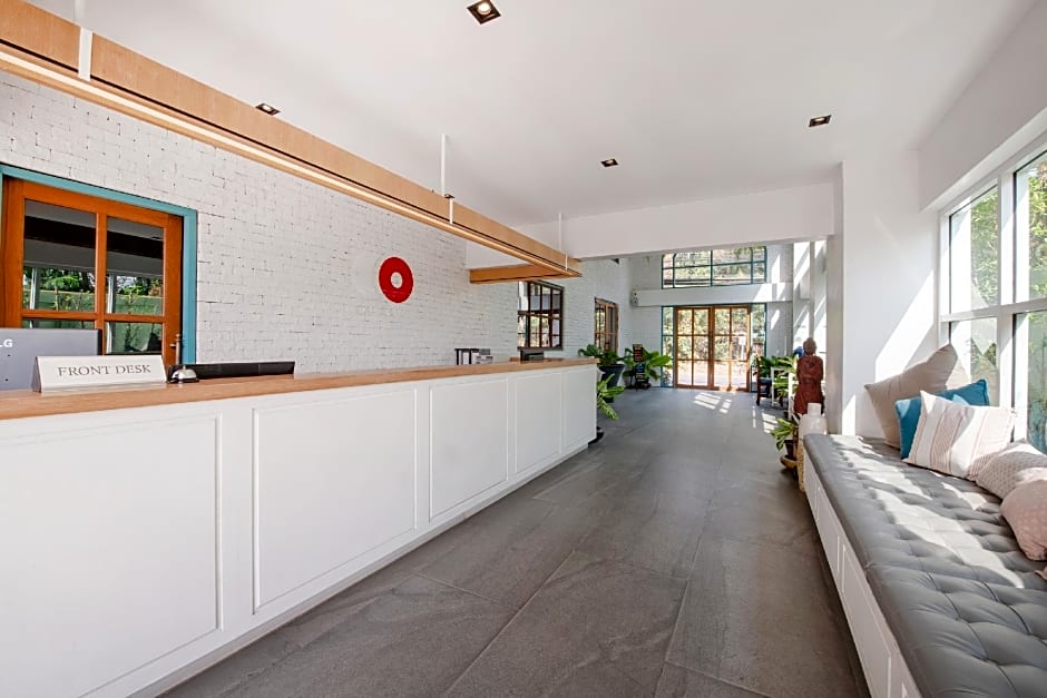 Blooming Hill Boutique Suites