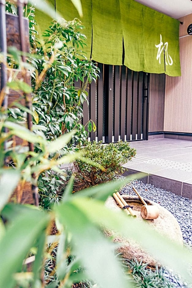 Kyoto KaedeHotel Kamogawa