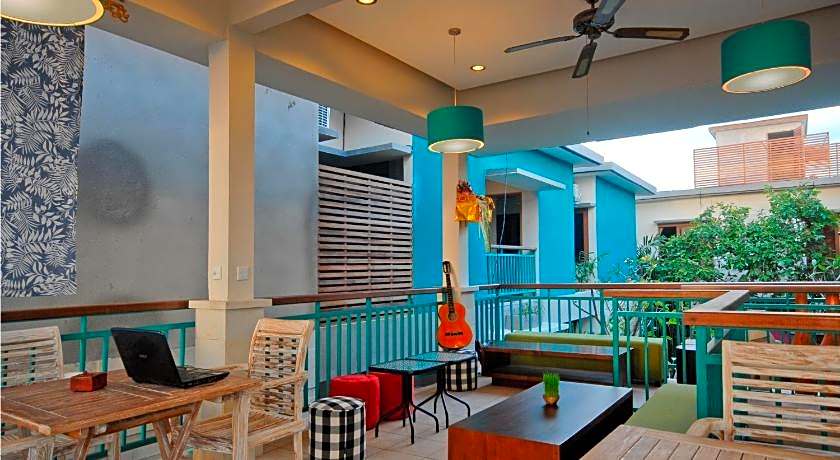 The Green Zhurga Suites