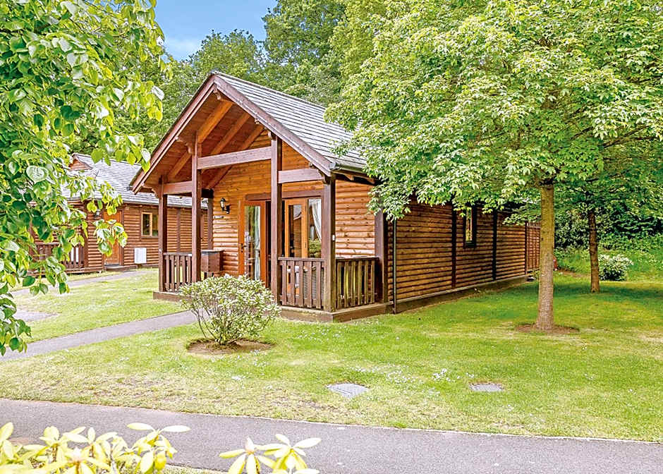 Tilford Woods Lodge Retreat