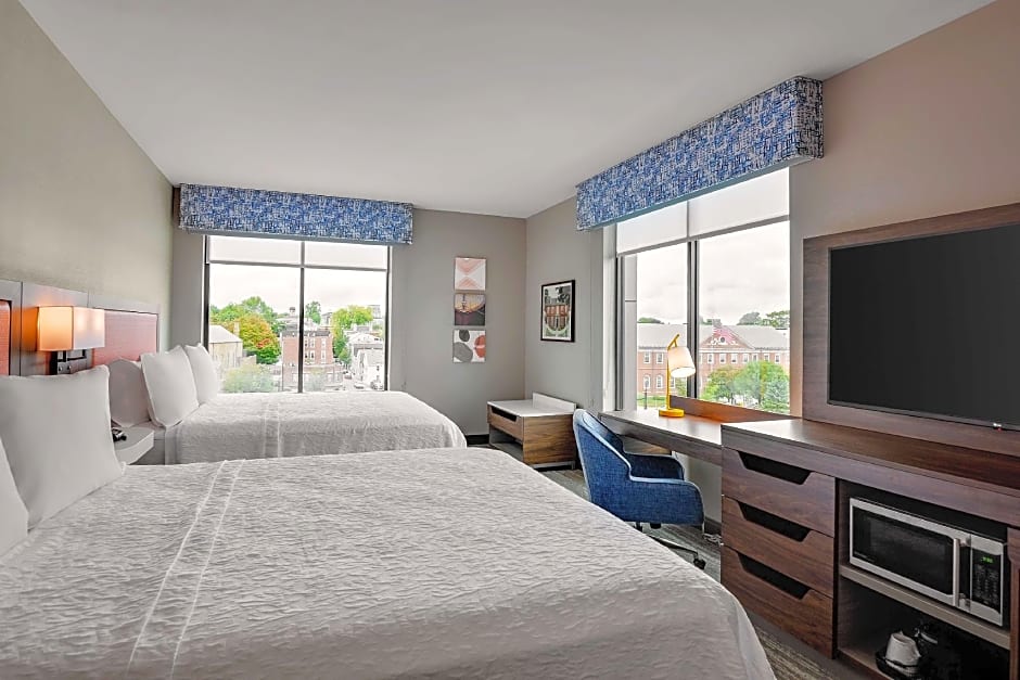 Photo 1 of 4 of 2 Queen Beds, Hearing/Mobility Accessible, Roll in Shower