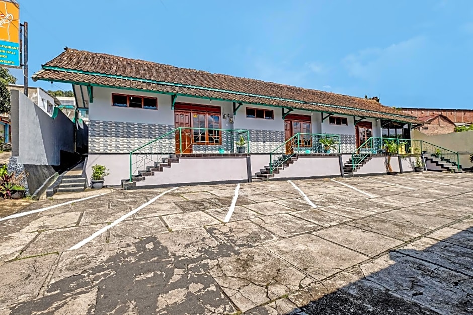 SPOT ON 91715 Hotel Citra Dewi 1