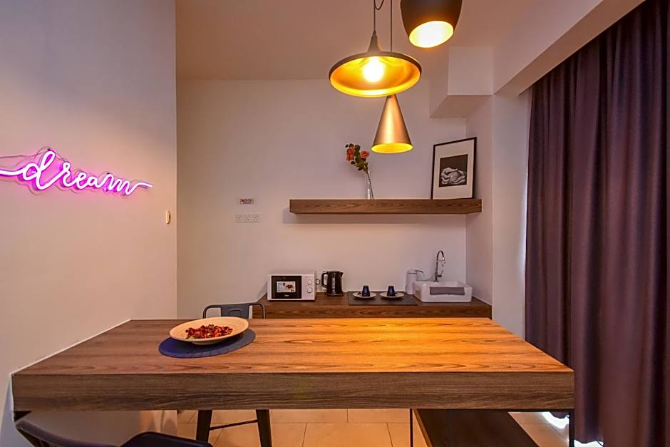 Cube 8teens by Nest Home