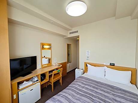 Double Room with Small Double Bed - Smoking