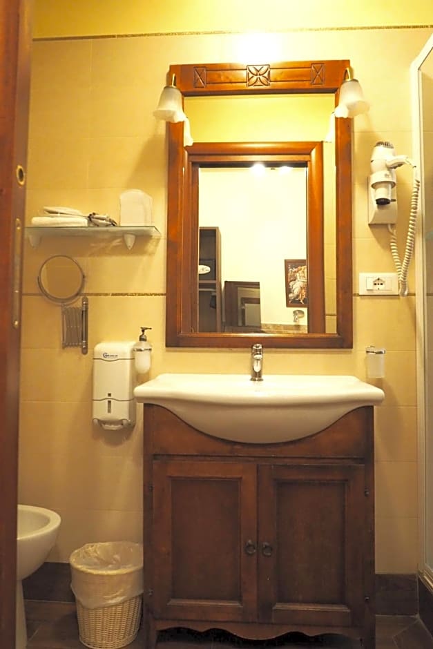 Hotel Ester