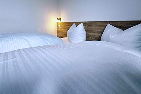 Single Room - Basement