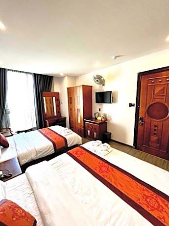 Deluxe Family Room with Balcony