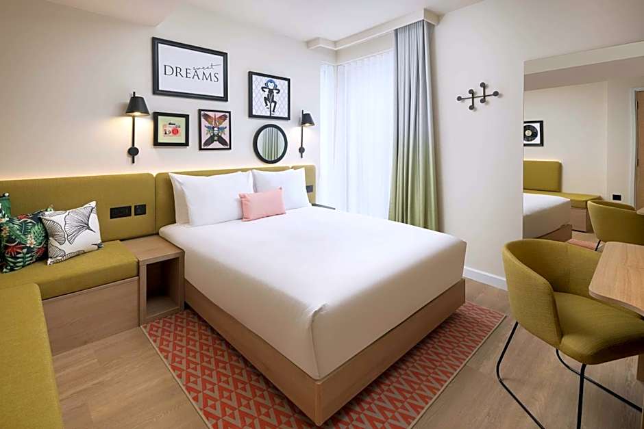 Hampton by Hilton London Old Street