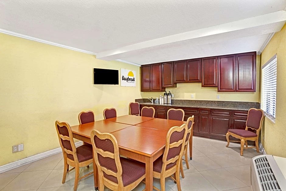 Days Inn Whittier Los Angeles