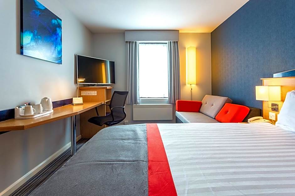 Holiday Inn Express Perth By IHG