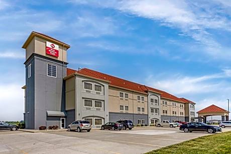 Best Western Plus MidAmerica Hotel