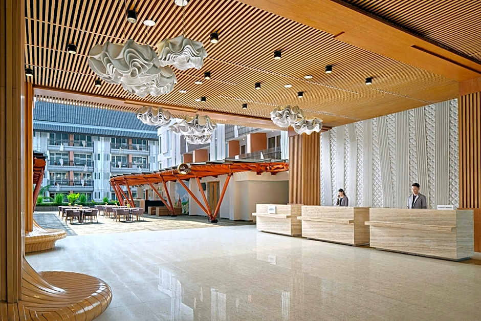 Fairfield by Marriott Bali Kuta Sunset Road