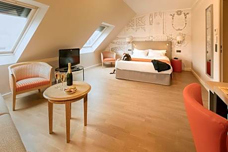 Family Room (2 Adults + 2 Child)