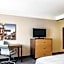 La Quinta Inn & Suites by Wyndham New Orleans Downtown