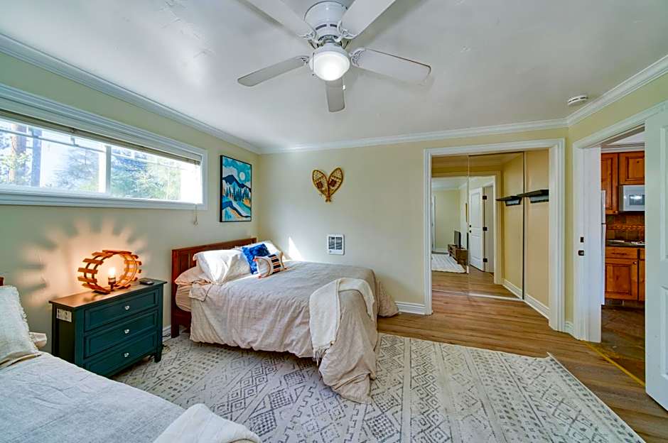 Moose and Maple Lodge