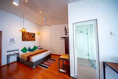 Olympus Plaza Hotel