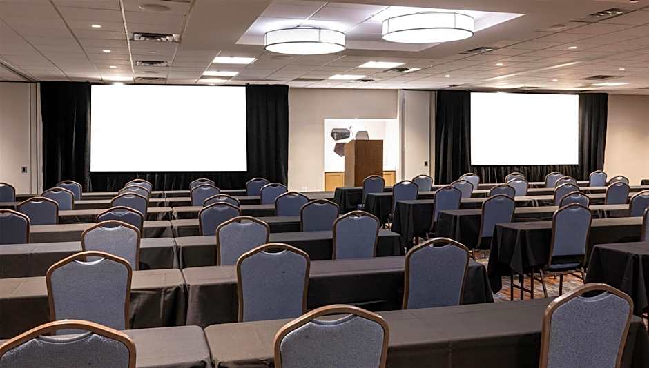 Embassy Suites by Hilton Minneapolis Bloomington Edina