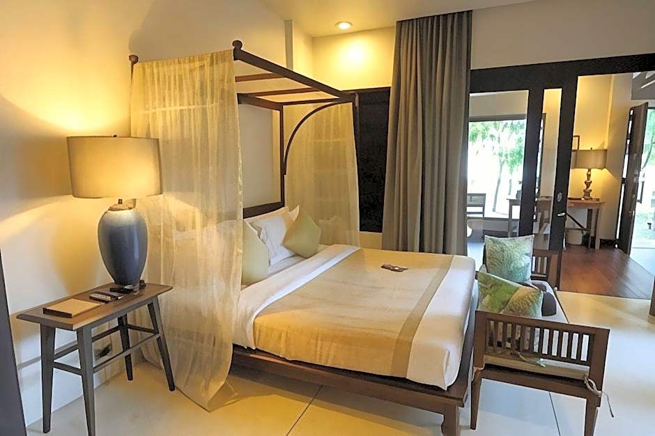 Saree Samui