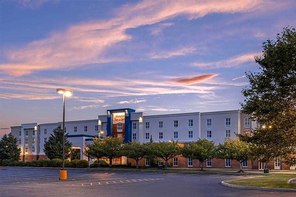 Hampton Inn By Hilton & Suites Plymouth