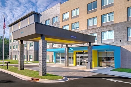 Tru by Hilton Wake Forest Raleigh North