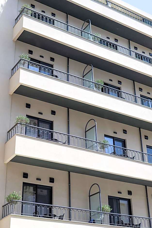 Evripidou 7 - Kalamata Mediterranean Suites