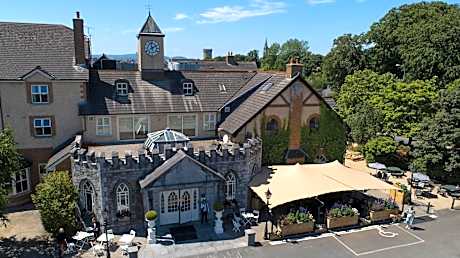 Abbey Court