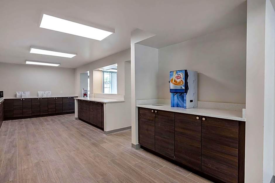 Quality Inn Saint Petersburg North-Tampa Bay