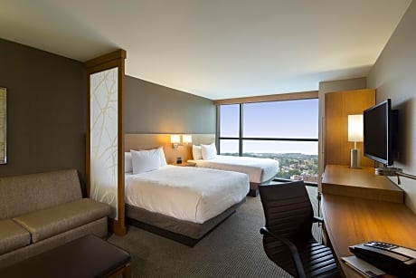Queen Room with Two Queen Beds and Sofa Bed