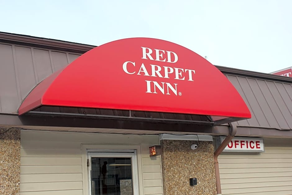 Red Carpet Inn - Louisville