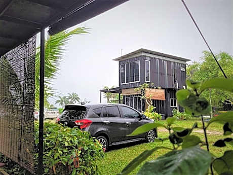 Hasina Resort@Sedili