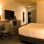 Holiday Inn and Suites McKinney - Allen By IHG