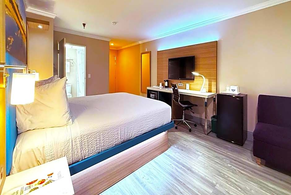 Days Inn by Wyndham Los Angeles LAX/South Bay/Beach City LA