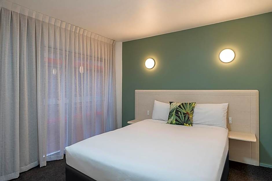 Mercure Wellington Central City Hotel and Apartments