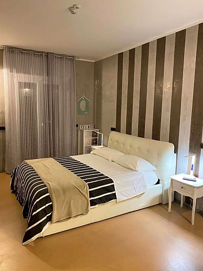 B2In Suite & Office
