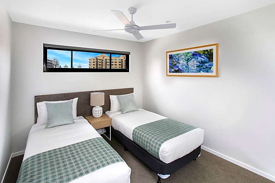 Direct Collective - Sea Breeze Mooloolaba